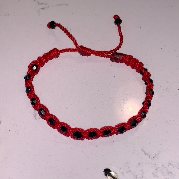 Bracelets - Picture 5 of 14